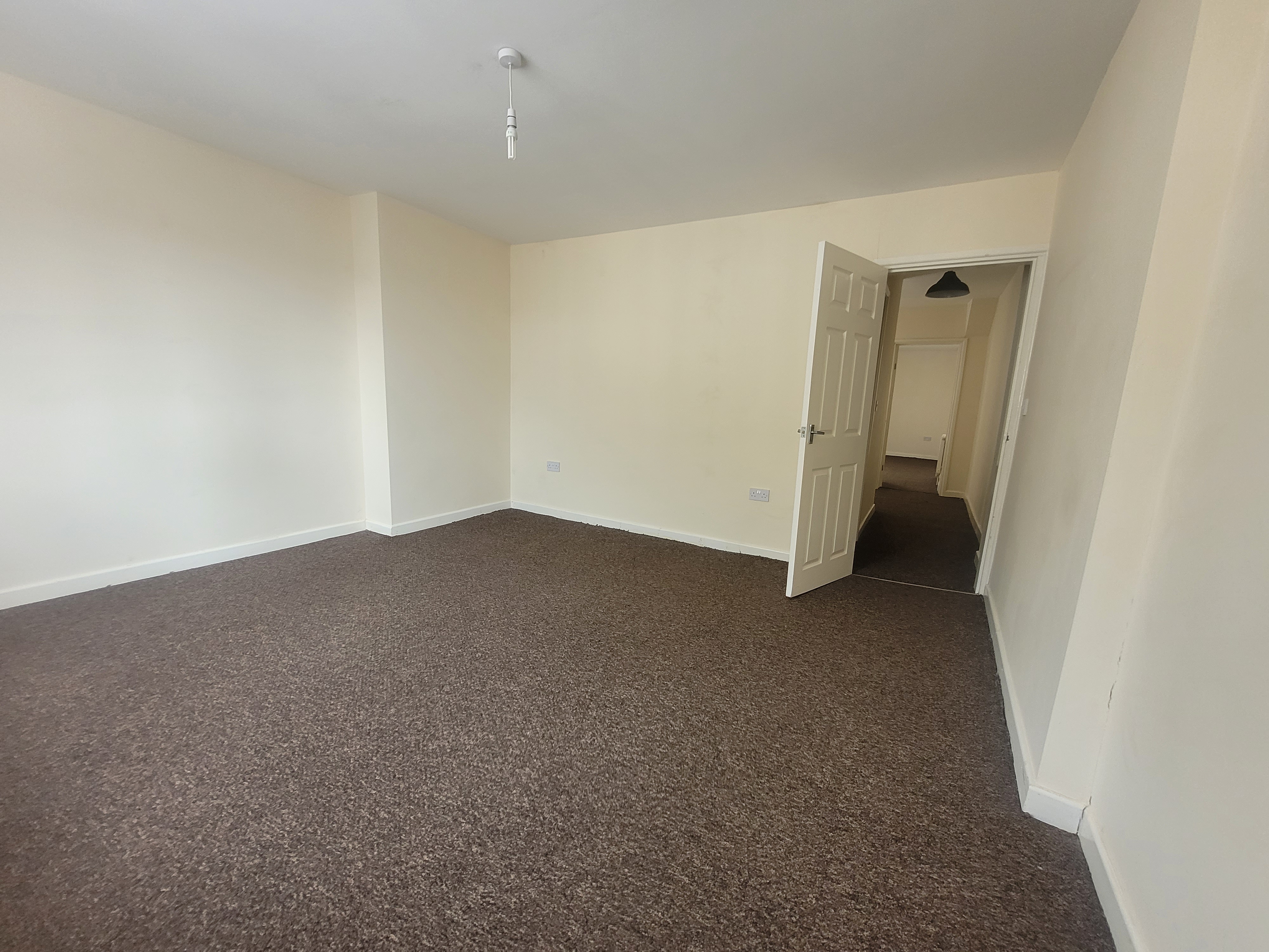 46, Beaufort Street, Brynmawr, Blaenau Gwent image 2 of 5